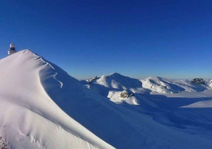 سويسرا.. كارثة جليدية "تدفن" 12 شخصا