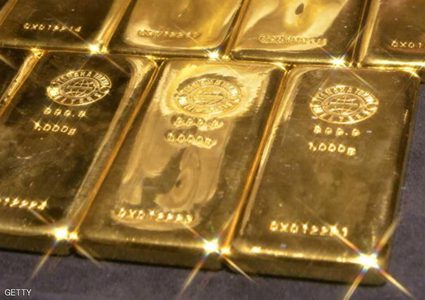 أسعار الذهب دون ذروة 10 أشهر