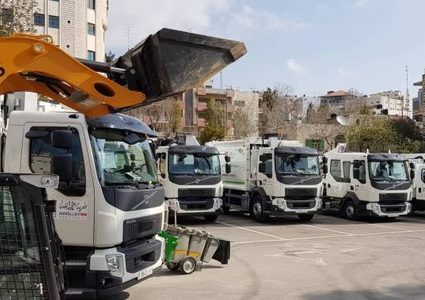 بلدية رام الله تحدث الآليات والشاحنات بتمويل ذاتي
