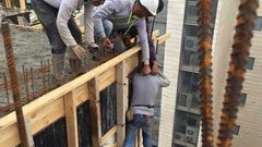 حادثة وفاة الشقيقين محمد ورزق تعيد مشكلة اصابات العمل الى الواجهة