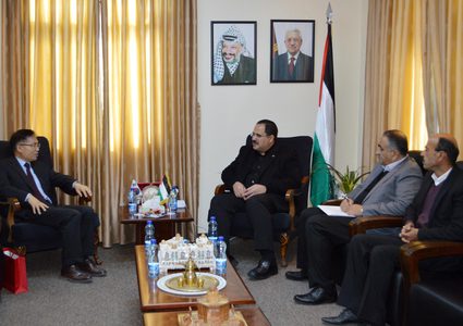 صيدم يبحث مع ممثل كوريا الجنوبية توسيع التعاون في المجالات التربوية