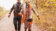 دراسة: المشي لمدة 30 دقيقة يوميًا أفضل علاج لمرض ضغط الدم