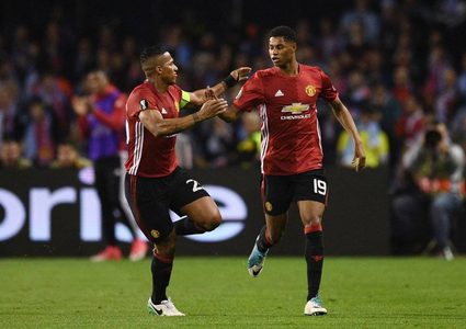 نجم اليونايتد حلم بعيد المنال عن برشلونة