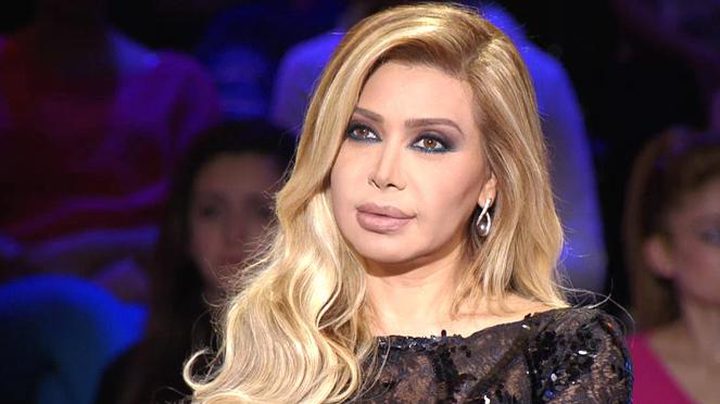 نوال الزغبي تفاجئ أنغام على المسرح.. ماذا حدث؟