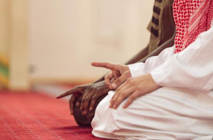 فنزويلي يعلن إسلامه في الأردن