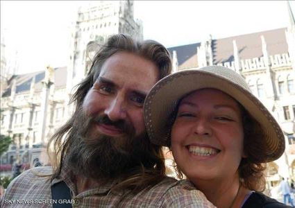 زوجان سافرا إلى 7 بلدان دون دفع فلس واحد