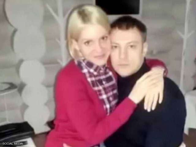 روسية تقتل عشيقة زوجها بشكل مروّع وتحرق جثتها