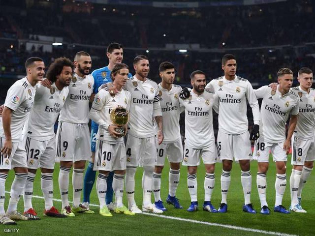 بيريز يحسم مصير "أفضل لاعب بالعالم" مع ريال مدريد