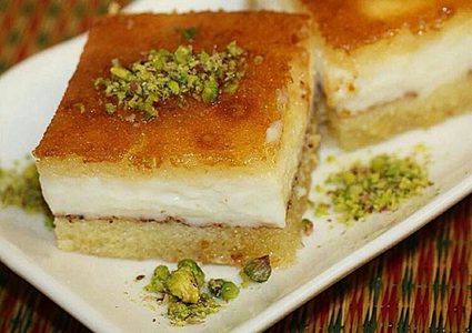 طريقة عمل بسبوسة بالقشطة