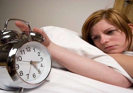 خمسة أسباب تمنع الناس من النوم