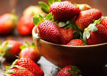 فوائد الفراولة تقوية المناعة وتقليل فرص ظهور التجاعيد