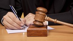 القبض على متهم صادر بحقه حكم بالأشغال الشاقة المؤقتة