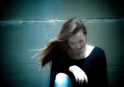 دراسة: غالبية المراهقين معرضين للإصابة بـ"اضطراب الكرب"