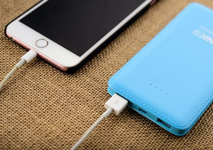 لا تترك هاتفك المحمول على الشاحن طوال الليل..!!