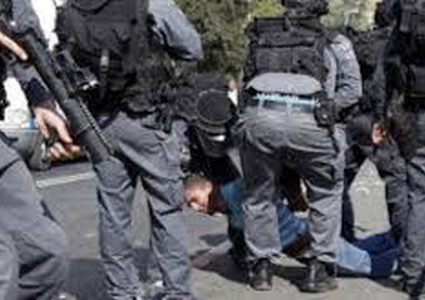 الاحتلال يفرض الحبس المنزلي وكفالة مالية على طفلين