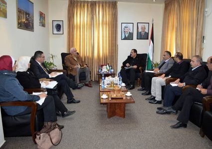 لجنة مقاومة التحريض الإسرائيلي تبحث آليات الرد