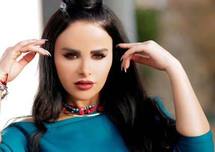 ليال عبود تتعرض لحادث سير مروع... وهذه حالتها الصحية