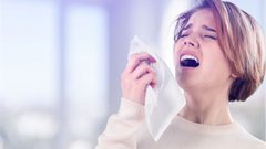 تعرف على حقيقة توقف القلب أثناء العطس