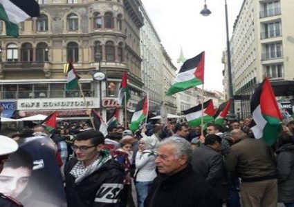 الجالية الفلسطينية بالنمسا  تؤكد دعمها  الكامل للرئيس