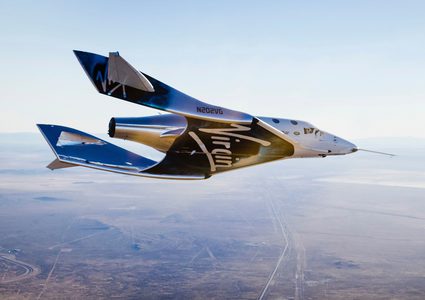 رواد Virgin Galactic يصفون تجربتهم في أول رحلة لحافة الفضاء