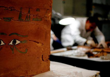 الأمن المصري يحبط تهريب مومياوات في مطار القاهرة