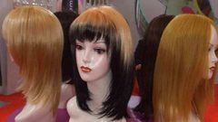 الباروكة عرفها الفراعنة واستخدمها الأوروبيون لإخفاء الصلع