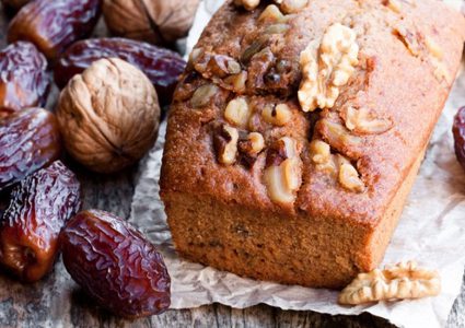 كيكة التمر بالجوز