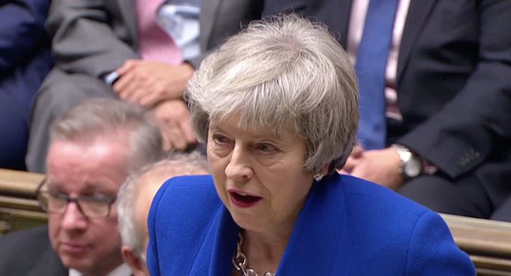 ماي تصف الهجرة بالأمر الجيد لبريطانيا وتحدد شرطا
