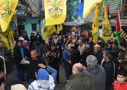 مخيمات اللاجئين على الساحة اللبنانية للرئيس عباس: "اخترناك"