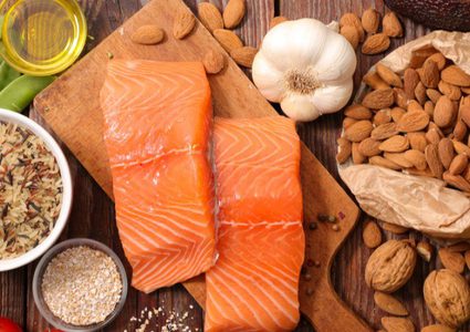 7 أطعمة تجنبي بقائها خارج الثلاجة