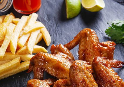 أجنحة الدجاج الحارة