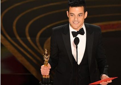 ممثل أمريكي من أصل مصري يفوز بجائزة أوسكار