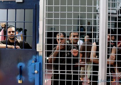 تصاعد الانتهاكات الطبية بحق المعتقلين المرضى في سجون الاحتلال