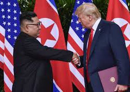 ترامب يغادر إلى فيتنام