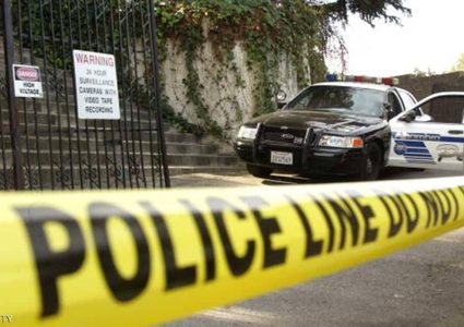"جريمة ثلاثية" في كاليفورنيا.. راقبوا الابن فقتلهم