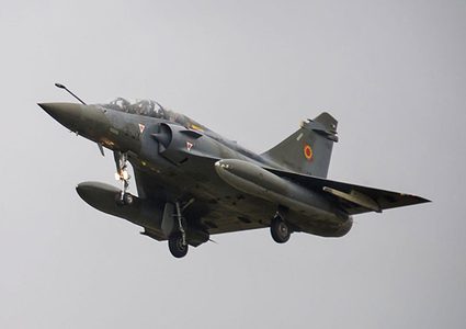 بعد التلويح بـ"حرب شاملة"اتصال بين بومبيو ووزير خارجية باكستان