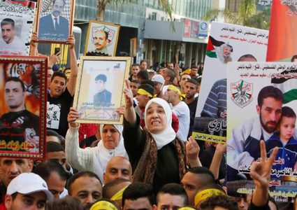 أبو ردينة: القدس والشهداء والأسرى على رأس أولويات القيادة