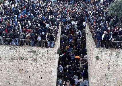 عدوان الاحتلال مستمر في طرق أبواب المقدسيين