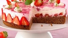 طريقة عمل الكيكة السحرية