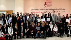 تكريم المشاركات في هاكاثون بنك فلسطين