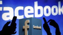 الفيس بوك يغلق صفحة مفوضية الاعلام لحركة فتح