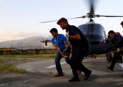 مصرع وزير و6 أشخاص في تحطم مروحية في نيبال