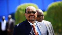 الرئيس السوداني يبحث تشكيل حكومة "كفاءات"