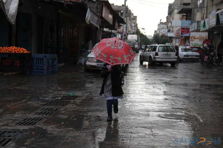 الطقس: أجواء عاصفة وماطرة وزخات ثلجية