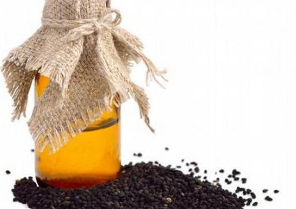 فوائد حبّة البركة مع العسل