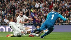 إصابة مؤلمة لمدافع ريال مدريد