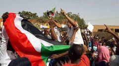 إحالة أكثر من 800 مواطن للمحاكمة بقانون الطوارئ في السودان