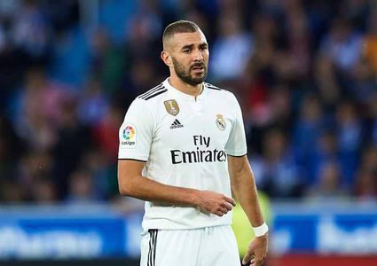 بنزيمة خسر الكلاسيكو.. ثم تلقى "الصدمة الأقسى"