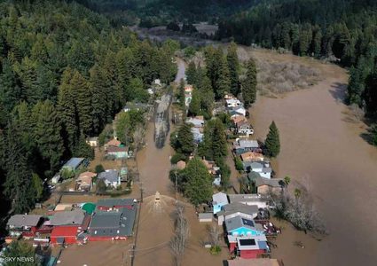 ظاهرة طبيعية تحول بلدة أميركية إلى جزيرة