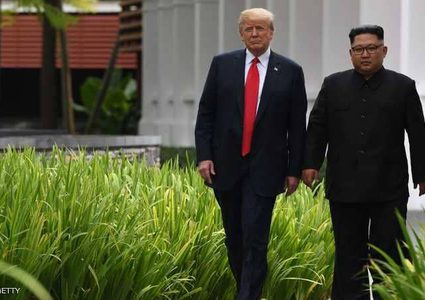 بعد القمة الفاشلة.. ترامب "يغازل" كيم